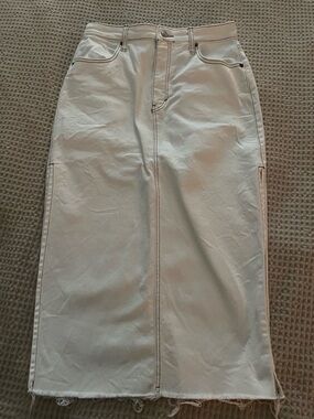GB Cream Denim Skirt with Brown Contrast Stitching